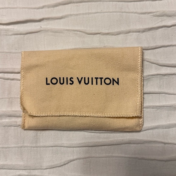 Like new authentic Louis Vuitton Bracelet. Comes with dust bag and box. - Picture 8 of 8